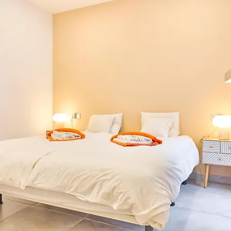 Weybeach 6 - New, Modern, Stylish, Fully Equipped La Santa
