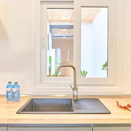 Weybeach 6 - New, Modern, Stylish, Fully Equipped Apartment La Santa